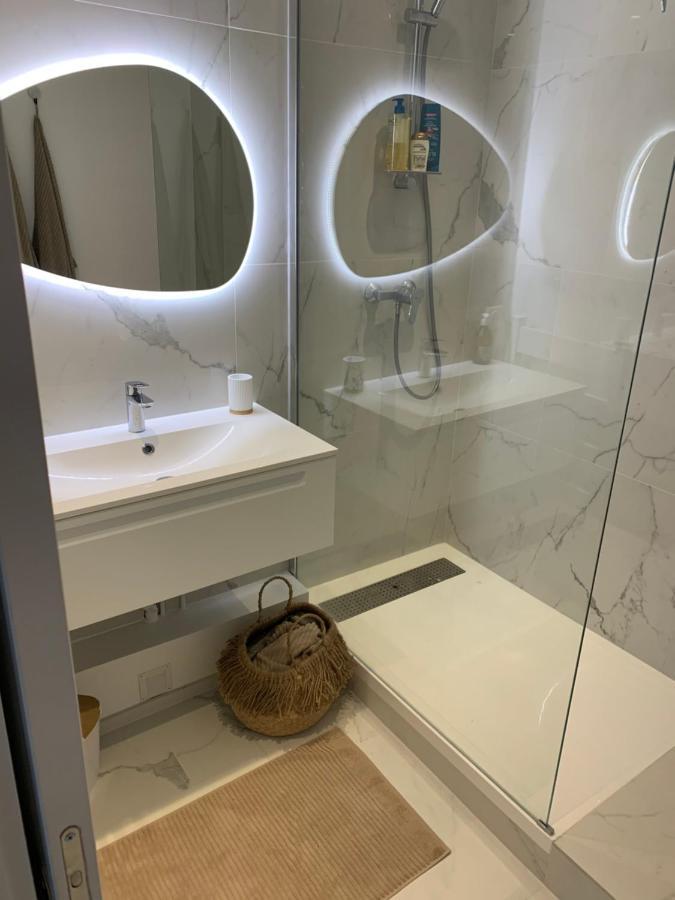 Appartement Spacieux En Plein Coeur De Rouen Kültér fotó